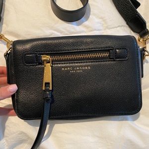 Marc Jacob’s Cross Body in black